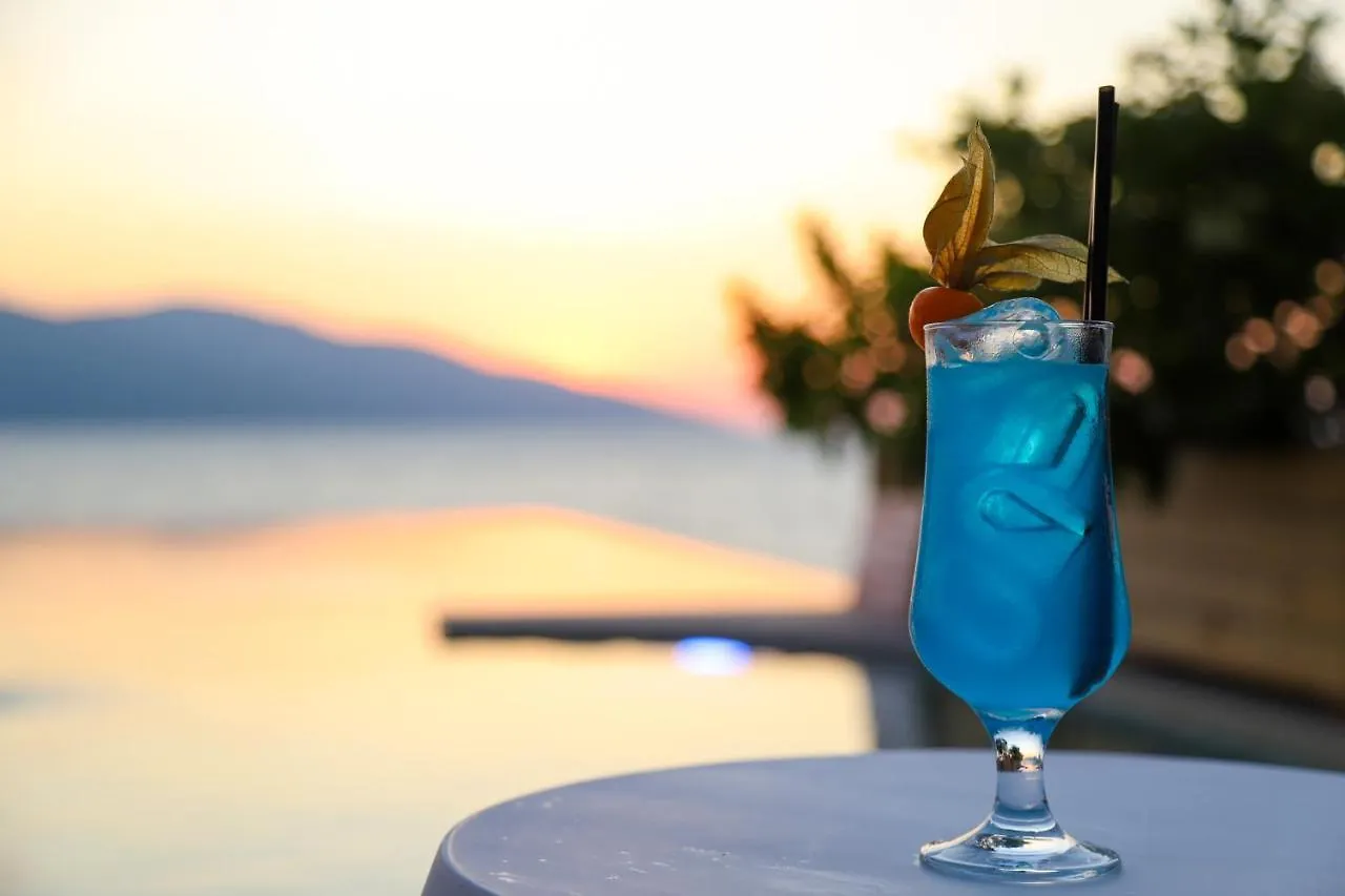 Regina Blu Hotel Radhime