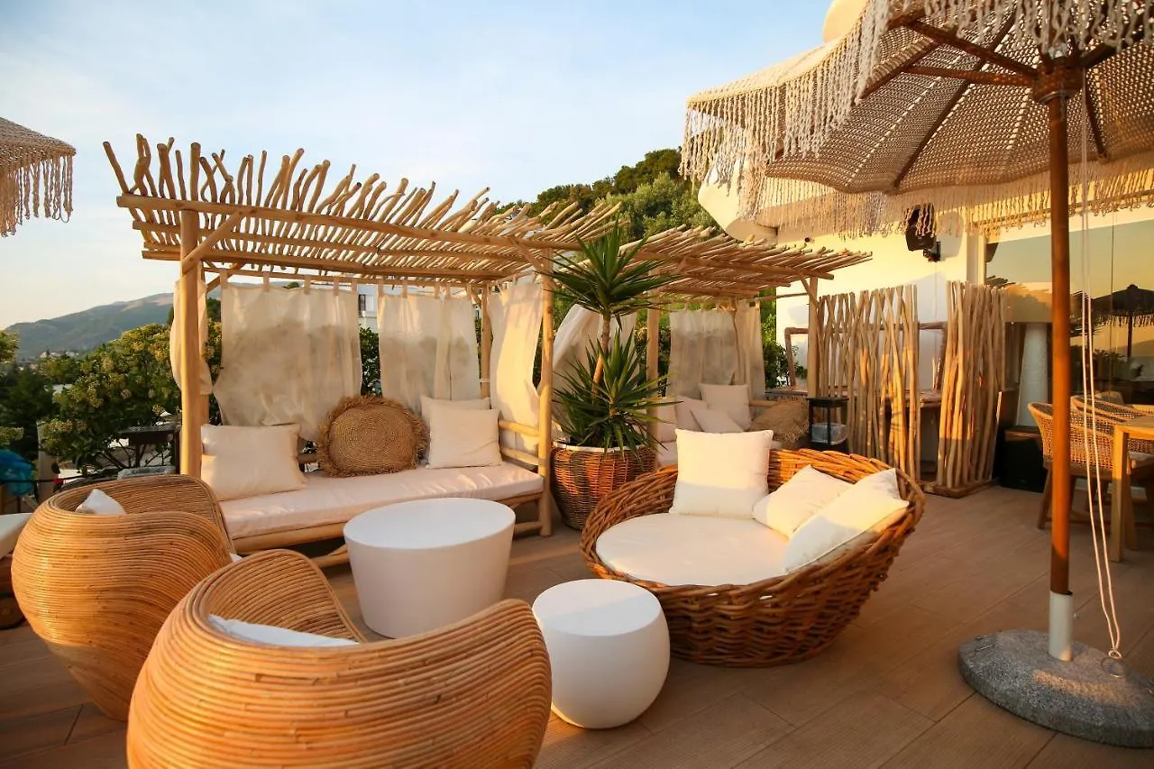 *****  Regina Blu Hotel Radhime Albania