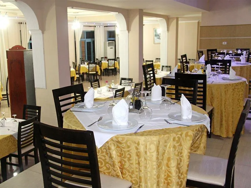 Regina Blu Hotel Radhime