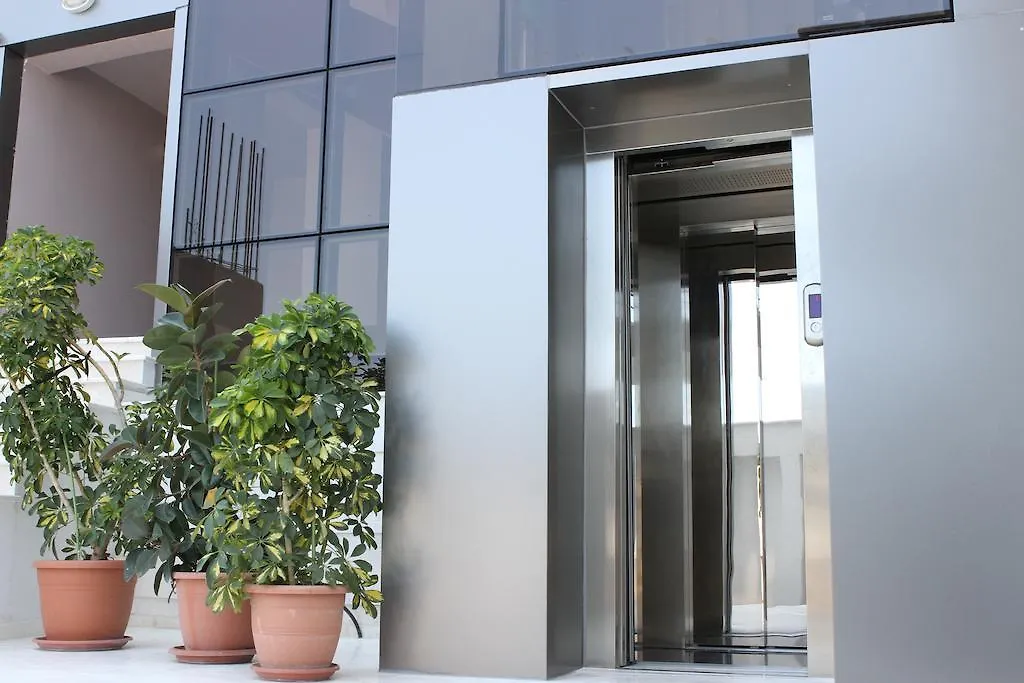 Regina Blu Hotel Radhime